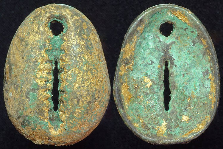 Ancient Chinese Gold covered Bronze Cowrie