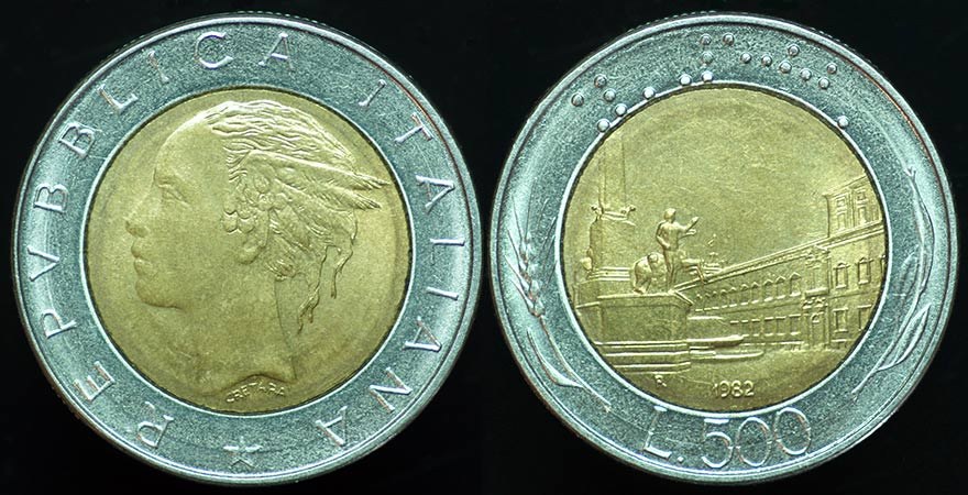 Italy 500 Lire 1982 - 1st Bi-Metallic
