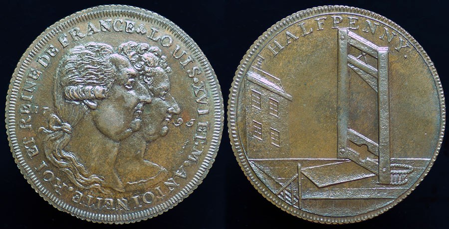 Louis XVI & Marie Antoinette - Guillotine