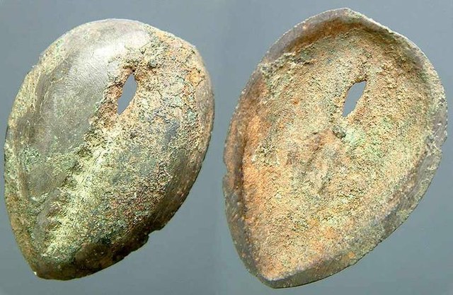 Bronze Cowry (or Cowrie) of Ancient China