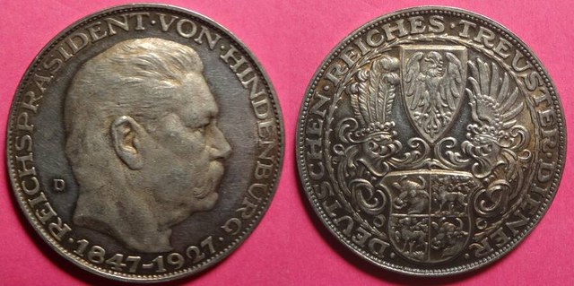 Germany Hindenburg Medal by Goetz 1927