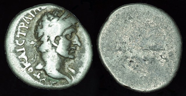 Rome - Hadrian, quinarius?